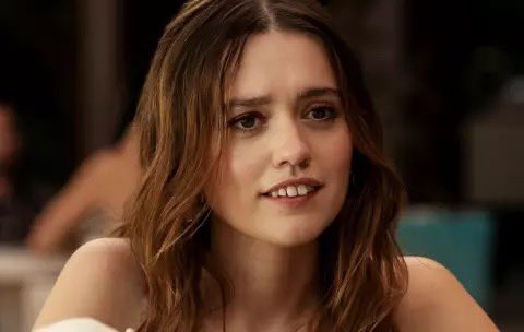MichaelDhanny's tweet photo. Aimee Lou Wood was the soul of The White Lotus S3. No fuss, no flash—just eyes, breath, stillness. Honestly? The only character who seemed like a real human being. A breakout performance so good, it made the finale hurt more than expected. Protect her at all costs. #WhiteLotus https://t.co/qSvQn1O81M
