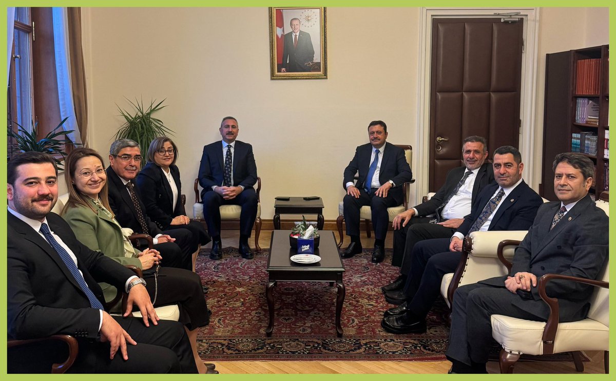 deryabakbak27's tweet photo. Grup Başkan Vekilimiz Abdullhamit Gül'ün başkanlığında AK Parti Gaziantep Milletvekillerimiz, Büyükşehir Belediye Başkanımız ve İl Başkanımız ile #TBMM'de  #Gaziantep'imizi konuştuk.

@abdulhamitgul
@EyupOzkececi
@AliSahin501 
@mesutbozatli
@irfancelikaslan 
@BBozgeyik_27 
@FatmaSahin 
@fmfedaioglu 
@AKPartiG_Antep