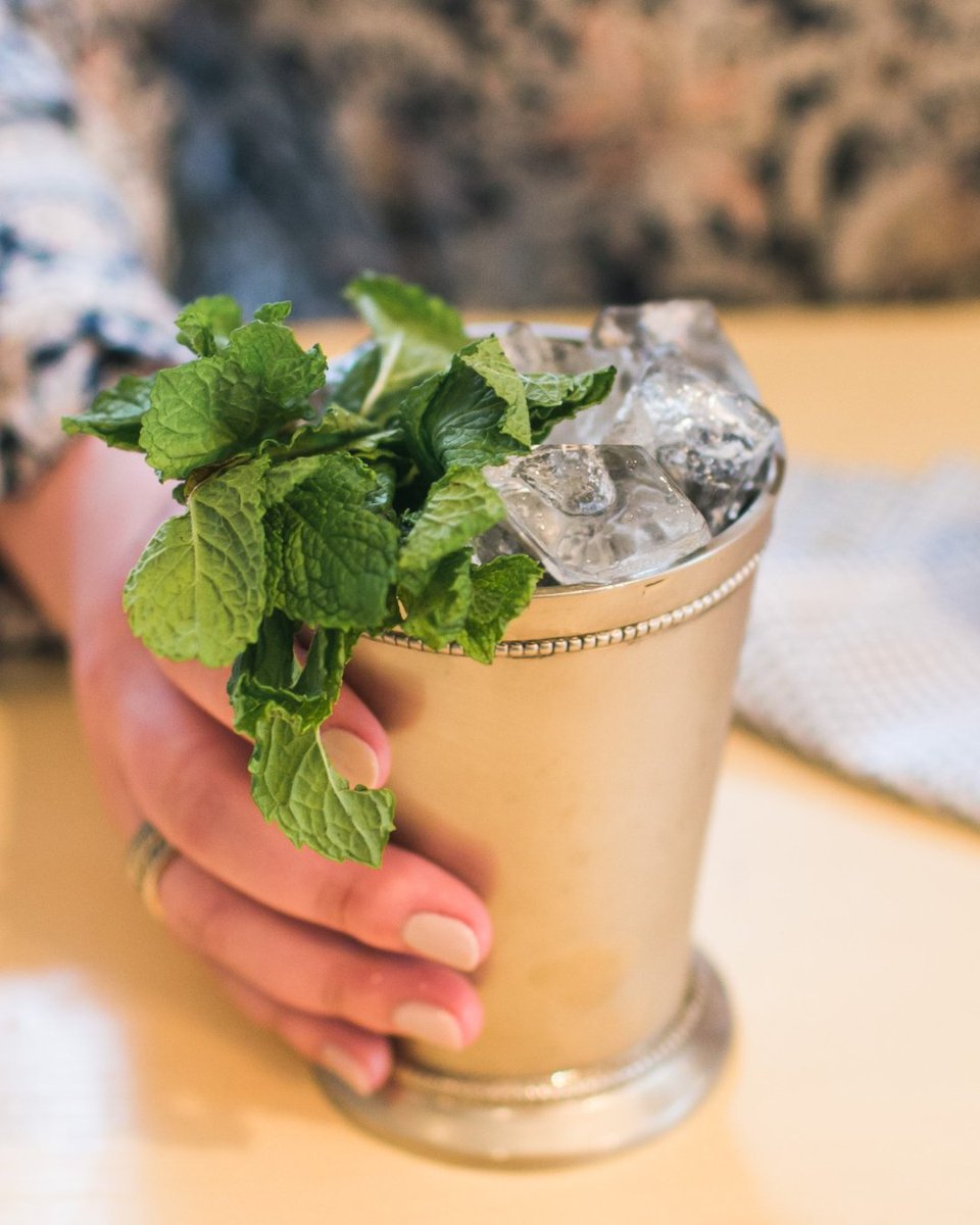 Thundering hooves, massive hats, and ice-cold mint juleps? Check, check, and check. Derby season is officially upon us. Plan your pilgrimage to @GoToLousville and the Run for the Roses at GoToLouisville.com #Sponsored
