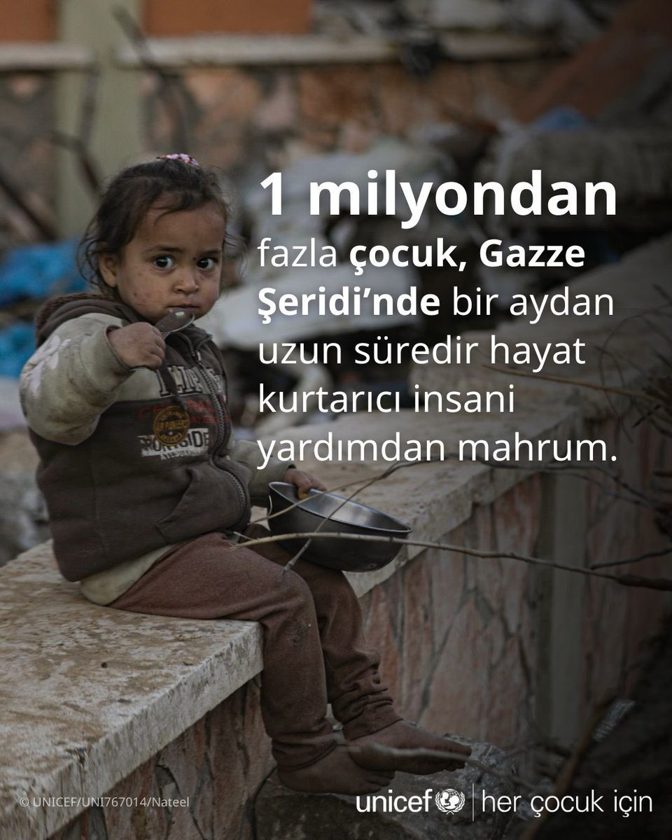 unicefturk's tweet photo. Gazze Şeridi'ne 2 Mart 2025'ten bu yana insani yardım girişinin durdurulması gıda, güvenli su, barınma ve tıbbi malzeme yetersizliğine yol açtı.

Bu temel malzemelerin yokluğunda yetersiz beslenme, hastalıklar ve diğer önlenebilir sorunlar çoğalacak ve çocuk ölümleri artacak. https://t.co/AhSkZV2v8t
