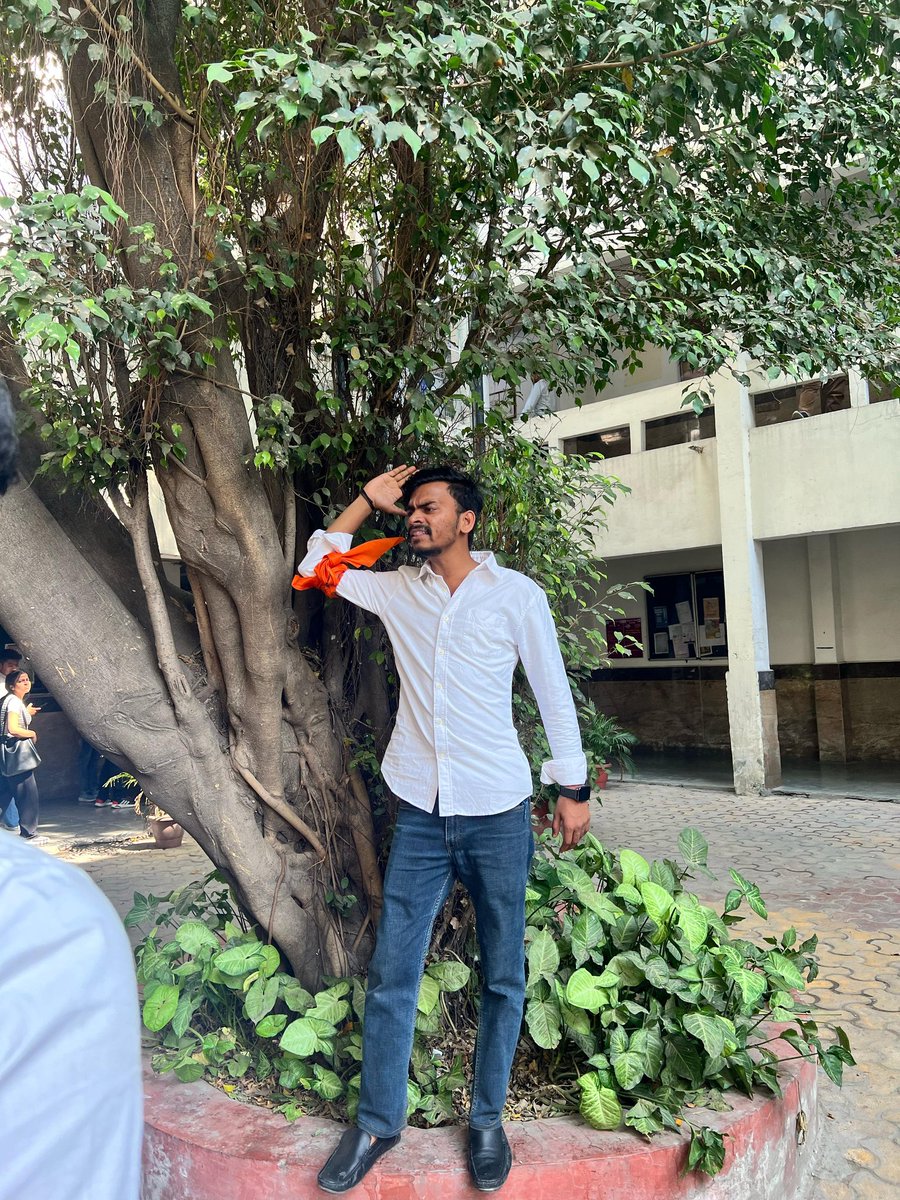 kumar_ankit02's tweet photo. कॉलेज में व्याप्त विभिन्न समस्याओं को लेकर अखिल भारतीय विद्यार्थी परिषद सत्यवती महाविद्यालय सांध्य इकाई के साथियों के साथ मिलकर विरोध प्रदर्शन करना हुआ। 
. 
. 
. 
. 
#abvp4student #abvpvoice #abvpdelhi #abvpsatyawatievening #abvpnorthcampus #abvpkeshavpuramjila 🚩 https://t.co/dCzXMeFOOL