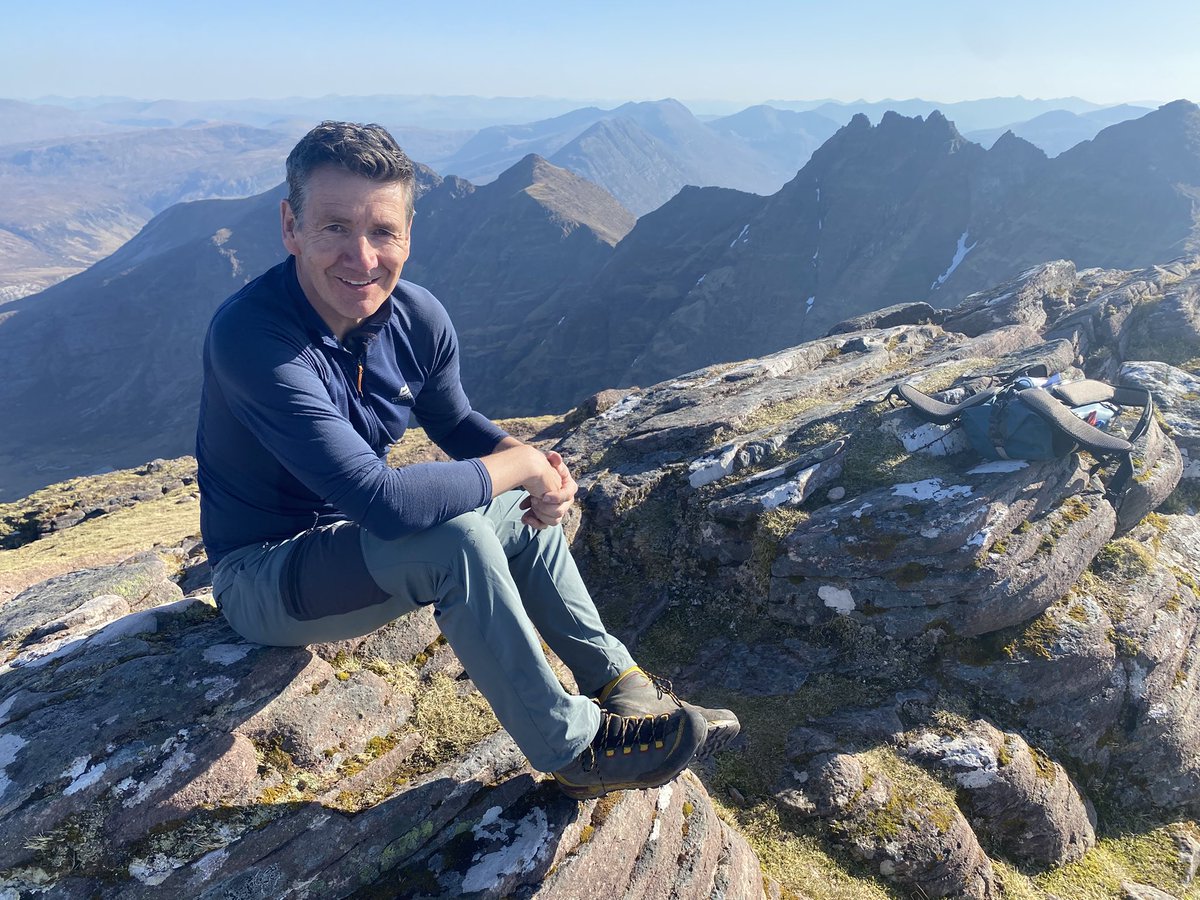 An Teallach…for many, the greatest mountain in Scotland. On a day like today, it’s difficult to disagree! #bonniescotland #munro #mountainmassif #grateful #happy