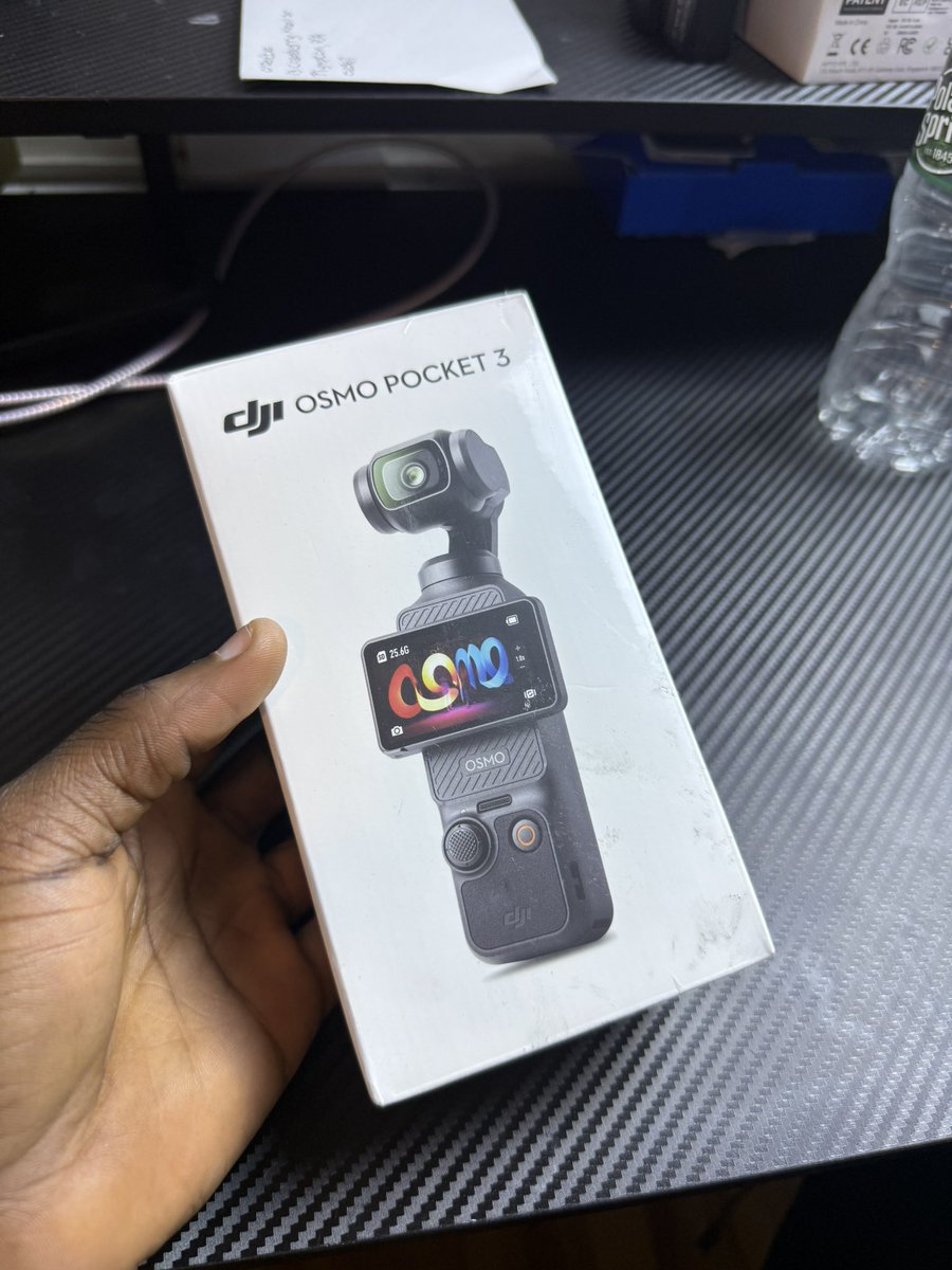 ThemGoTalk1's tweet photo. Just copped the Osmo Pocket 3 Creator Combo — it’s up from here. Content finna hit different!
#OsmoPocket3 #CreatorGear #ContentReady #CameraUpgrade #VlogLife https://t.co/EHZPVVq3MY