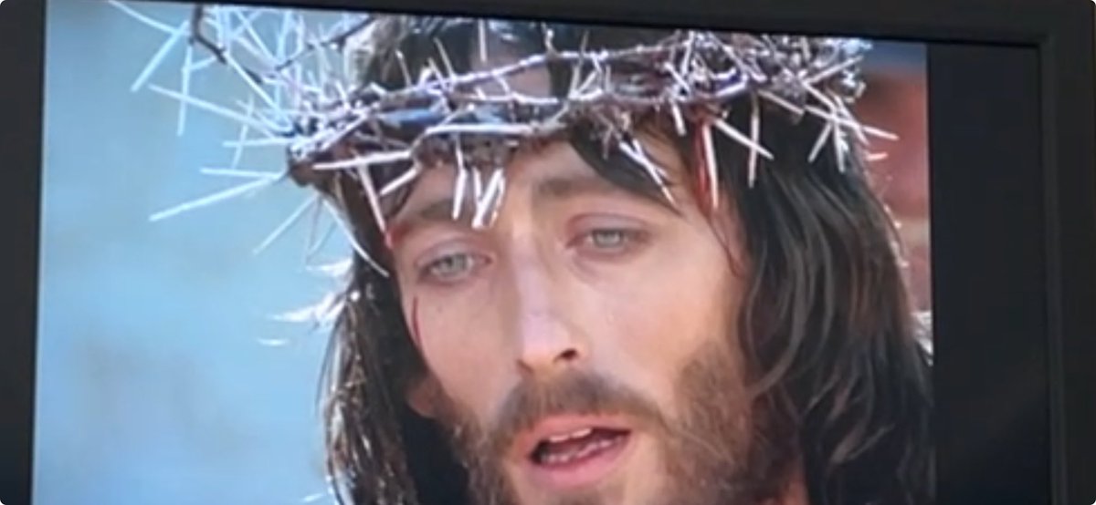 JesusChristLiv's tweet photo. Born for us. Died for us. https://t.co/i6G7RUQvan