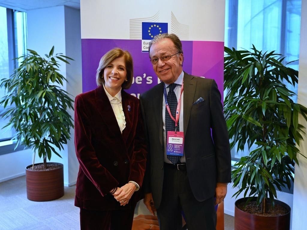 ESOncology (@esoncology) on Twitter photo The European School of Oncology is pleased to welcome EU Former Commissioner of Health and Food Safety (2019-2024) Mrs Stella Kyriakides, from Nicosia, Cyprus, as Co-Chair of the Advisory Board and Senior Lecturer in Cancer Policies.
Welcome on board, <a href="/SKyriakidesEU/">Stella Kyriakides</a>! The European School of Oncology is pleased to welcome EU Former Commissioner of Health and Food Safety (2019-2024) Mrs Stella Kyriakides, from Nicosia, Cyprus, as Co-Chair of the Advisory Board and Senior Lecturer in Cancer Policies.
Welcome on board, <a href="/SKyriakidesEU/">Stella Kyriakides</a>!