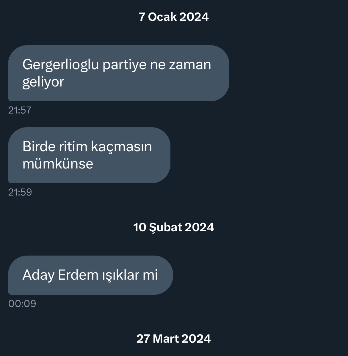 enesdeva's tweet photo. Öyle bir ortam ki kulis hesabı olan ve paylaşımlarından sonra havalara girenler bile bana soruyordu.

Şimdi millete ahkam kesiyorlar. https://t.co/FZyV3r24KR