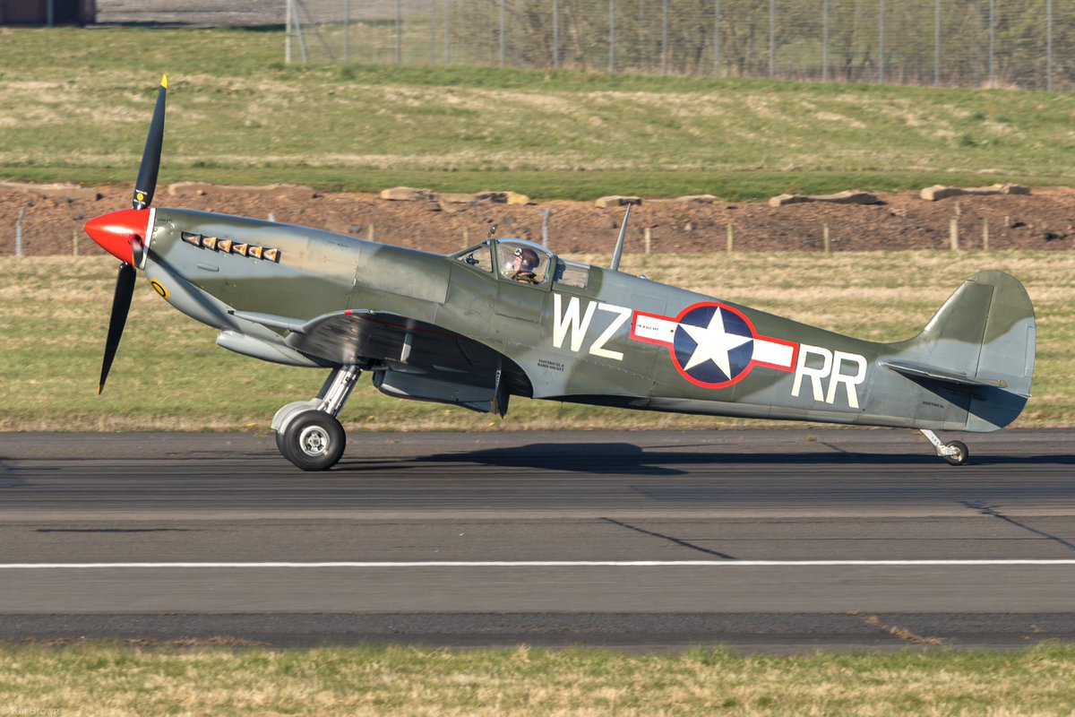 KB_Photos07's tweet image. Both Spitfires returning to Prestwick this evening for an overnight stay #prestwickairport #Spitfires #spitfireformation