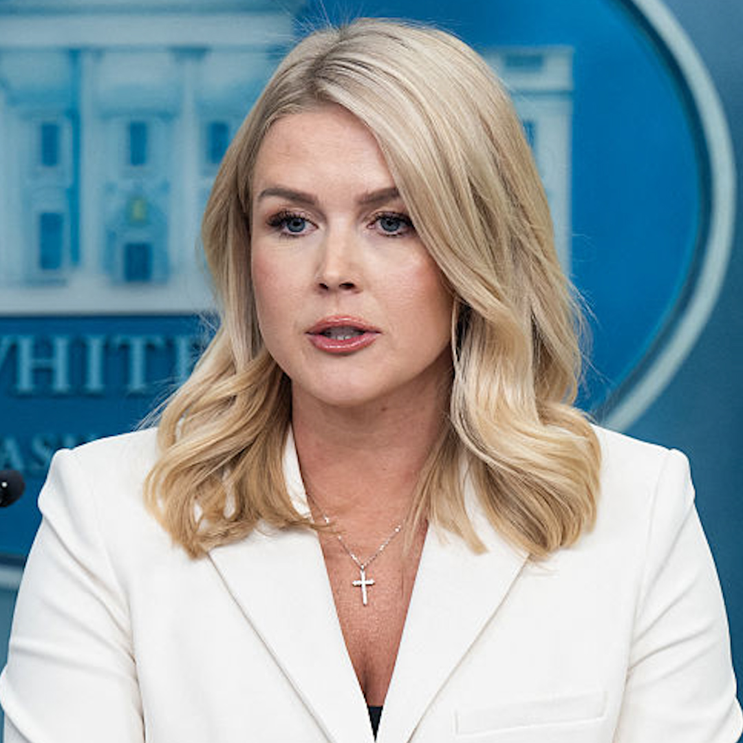 Newsweek on X: "The White House commented on Donald Trump's allies Elon Musk and Peter Navarro's public spar. "Boys will be boys," Press Secretary Karoline Leavitt said. Read more: https://t.co/KIYvf5uhdr https://t.co/bgyuw6rKqs" /