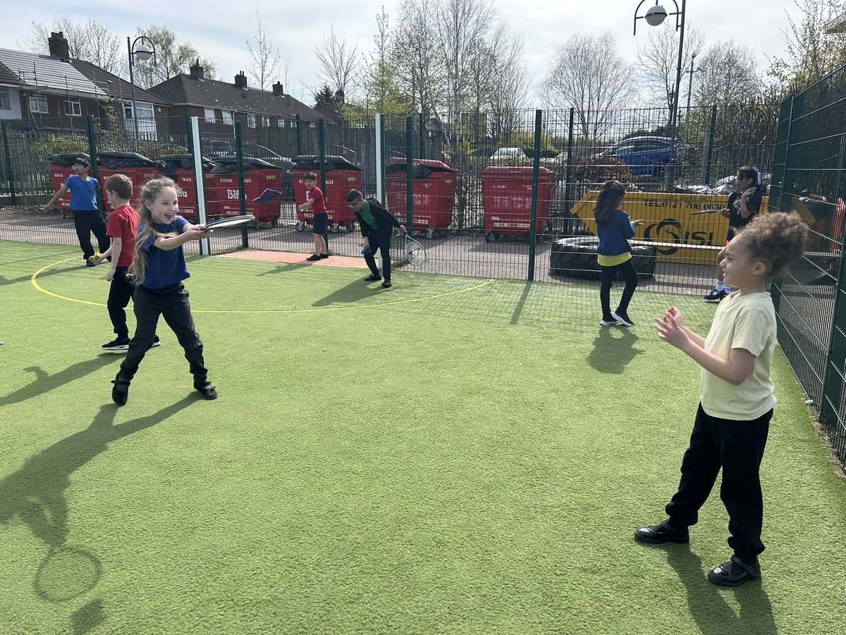 Mrs Ward 🌻 tweet media