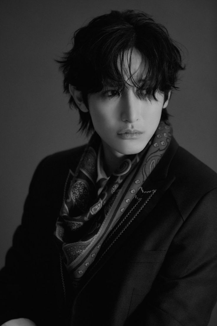 TIMO3B0Y's tweet photo. — ༄ 𝐓𝐈𝐌𝐎𝐓𝐇𝐘 𝐍𝐄𝐖 𝐏𝐎𝐒𝐓 ༄ — 
  ❦ Stary lubi bardzo mroczne zdjęcia. Miłego dnia słońca! 😈 ❦

#AMPHO  #AMOREUS https://t.co/AbsjfEkQCq