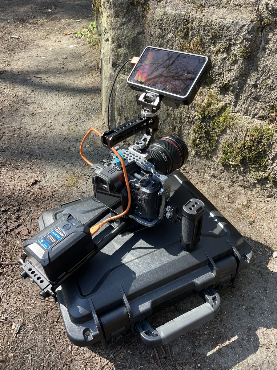 JamesReaderFRF's tweet image. On a day like today, it’s not a bad job is it?