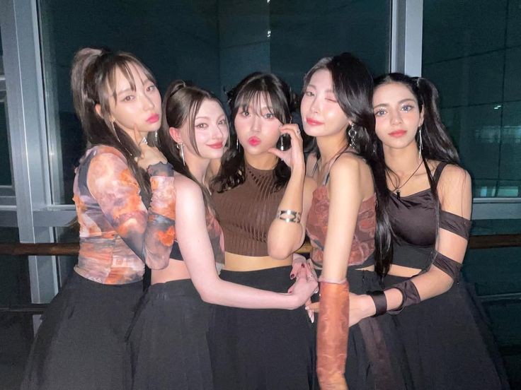 linn_Nizz's tweet photo. 그리μ..
#novaxin #XIN #xinesha #hannahxin #ariaxin #nizzxin https://t.co/3KkXHDOwl0
