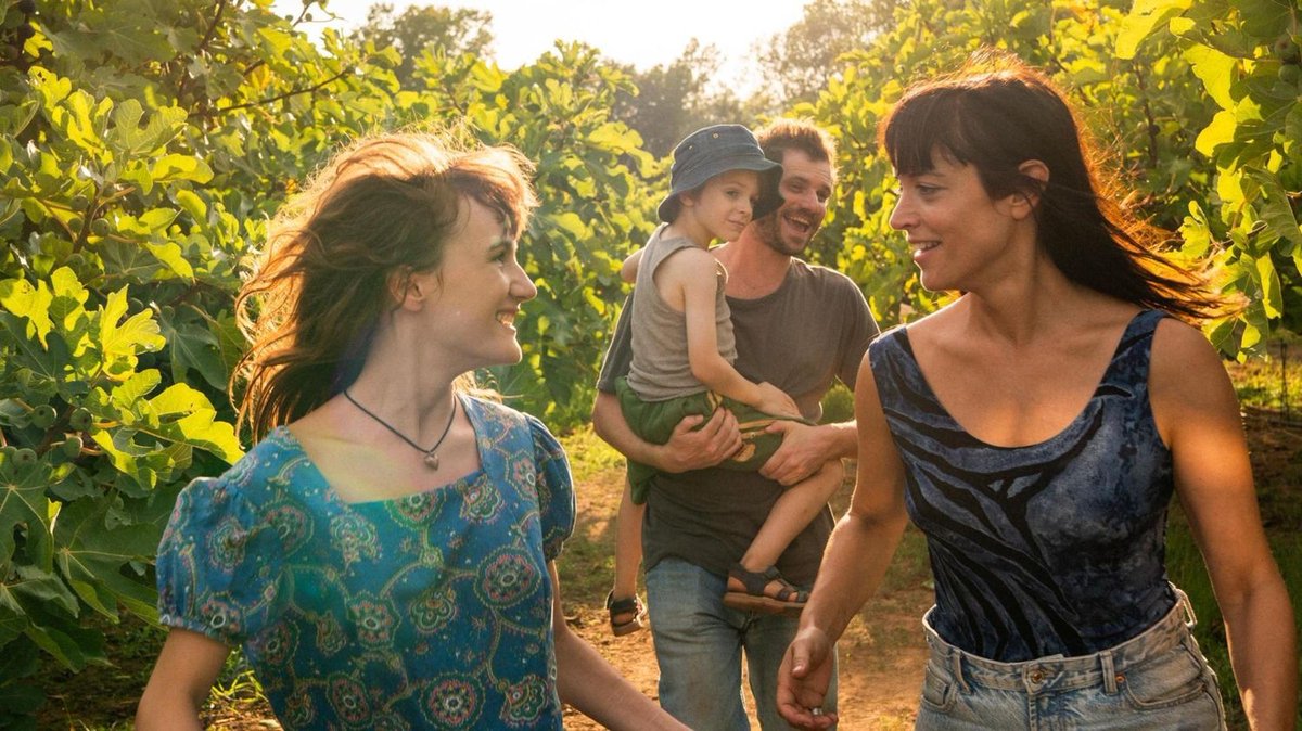 Delcroixx's tweet image. CINÉMA - Notre critique de #Mikado, la cavale maladroite d’une famille rebelle lefigaro.fr/cinema/notre-c… via @Figaro_Culture