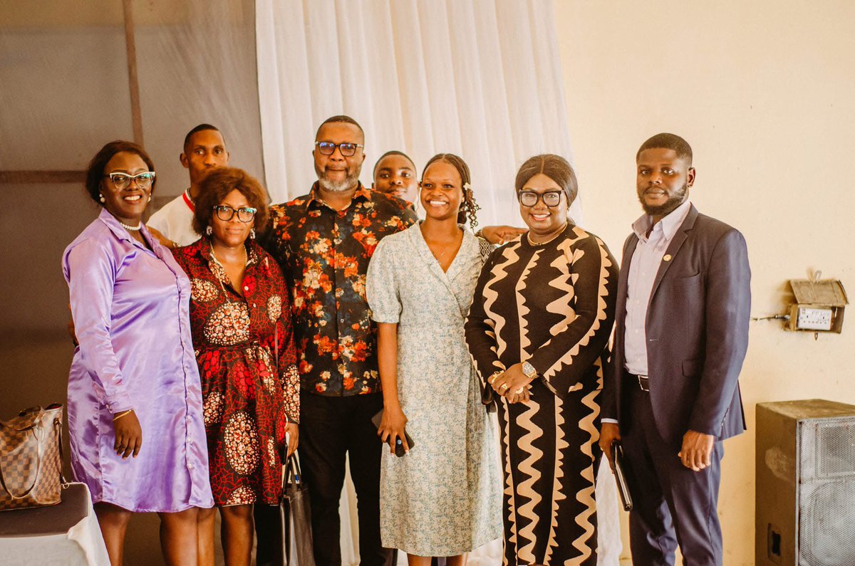 MrEbison's tweet photo. I had the honour of being invited by @nimelssa_ndu as a guest speaker at their Symposium, which was part of the activities for the NIMELSSA Week.
The event was an incredible experience.
#NIMELSSA
#AMLSN
#EBO https://t.co/CUCUDIEF0m