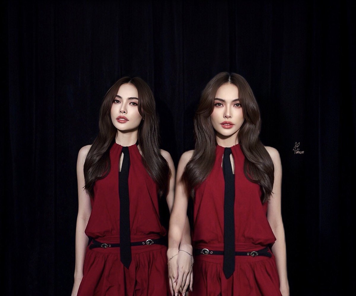 NujoOfficial's tweet photo. one for me and the other one for you all 🤝🏻 Austin twins 👯‍♀️ 

#ชาล็อตออสติน #CharlotteAustin https://t.co/B9G7JepLlK
