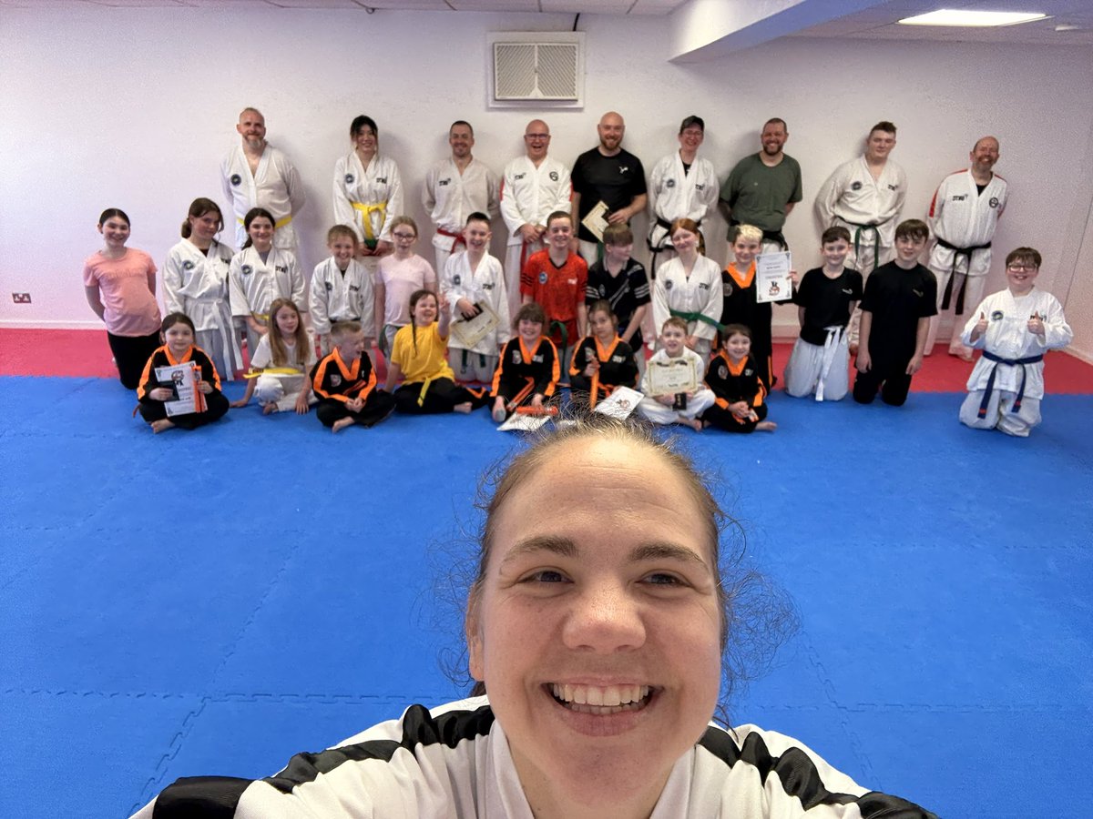 Miss M Risk tweet media