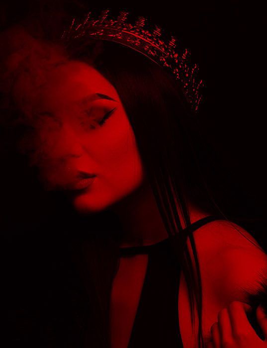 astria_obscura's tweet photo. I learned that Lucifer will respect you more if you become detached from titles. He respects those who fully take responsibility for their life &amp; live it their way. It's about building your own kingdom. In the end, our essence is what matters most. The rest is fickle &amp; fleeting. https://t.co/Ww534EQuXZ
