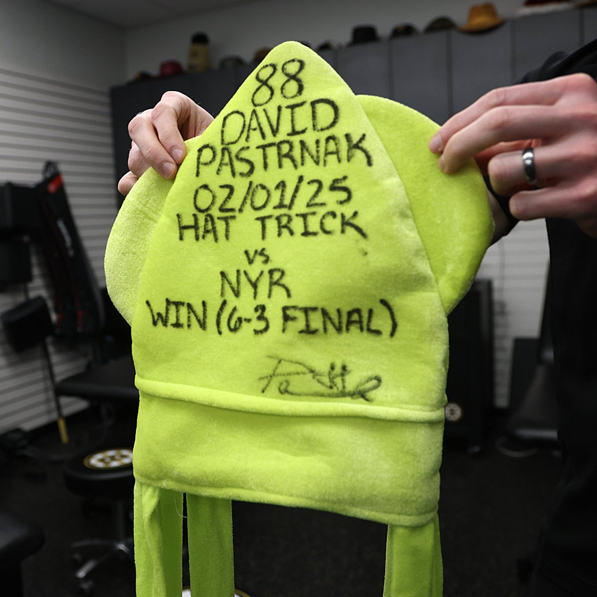 ConorRyan_93's tweet image. "Right when he scored, I looked at my dad. I was like, 'Time to say goodbye.’”
Miles Willard’s squid hat was a staple at games. Now, it has a new home alongside scally caps, fedoras — and a bear suit.
Inside the Bruins’ hat-trick trophy collection:
boston.com/sports/boston-…