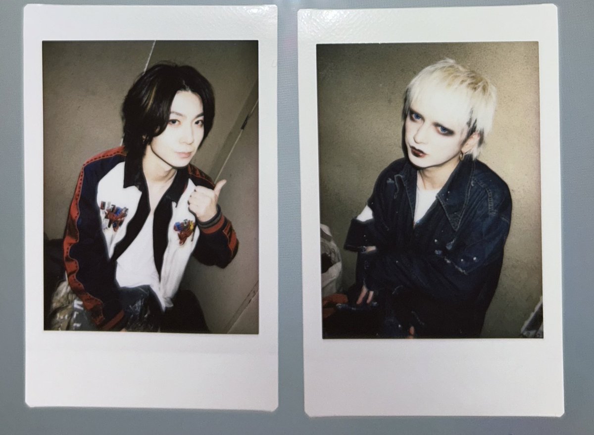 rihk_9910's tweet photo. 【BugLug チェキ 交換またはお譲り】

譲) 一樹さん、一聖さん
04.07(月) EDGE Ikebukuro
「見世物小屋は終わらない」

求)同日悠介さんor定価＋送料

お気軽にお声掛けください！ https://t.co/2V9s1tKhZ9