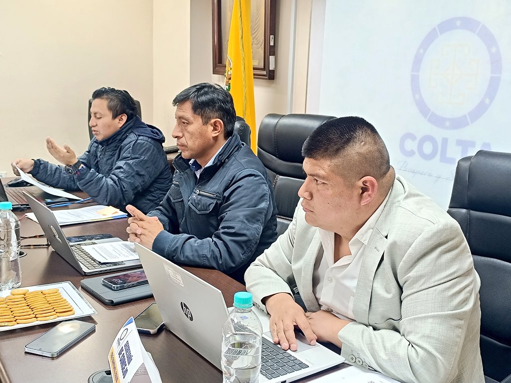 Municipio_Colta's tweet photo. Inicia la Sesión extraordinaria del COE CANTONAL DE COLTA https://t.co/FZ56FRXmyF