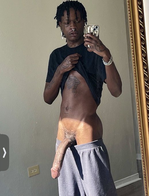 Watch Sunny🌭☀️5$ LINK IN BIO's leaked NSFW photo on TwXstars