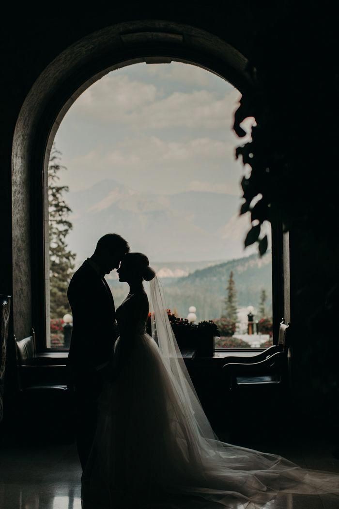zalyazahari's tweet photo. I ada baca dekat Tiktok this girl tanya orang yang dah kahwin apa benda yang dorang menyesal buat &amp; tak buat masa wedding dorang. And here I nak share supaya you pun tak menyesal sekali !👰‍♂️🤵‍♂️

--- https://t.co/MITS6otxh6