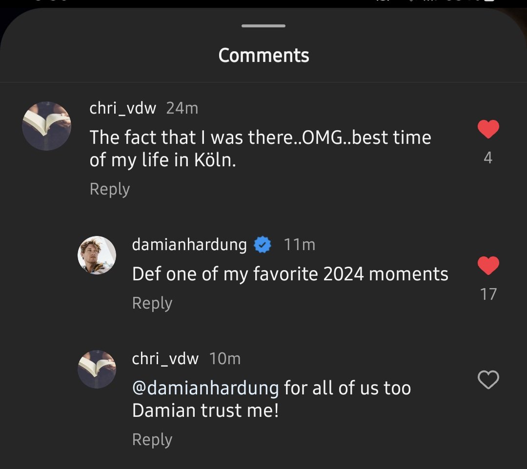 Furbabe's tweet photo. Damian Hardung just popped up to drop a comment 🤭 #HTSDOF https://t.co/d6FpMApyBT