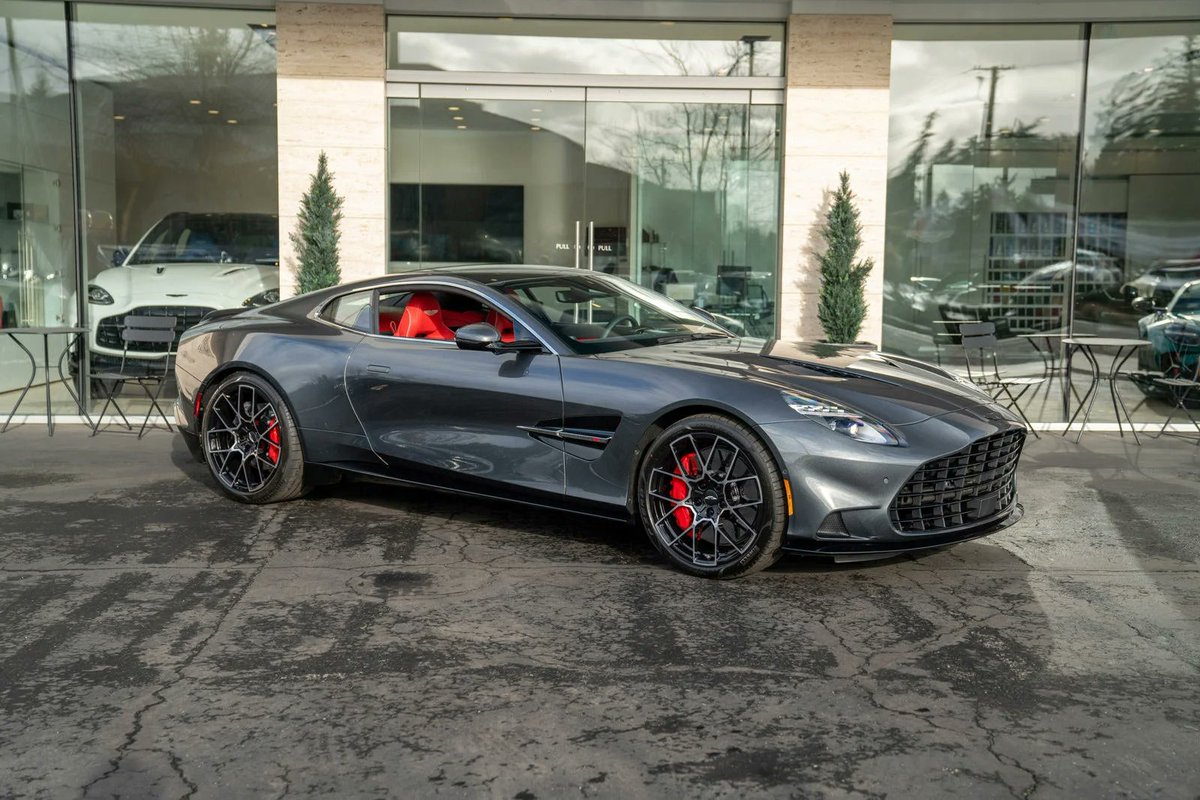 ExoticCarList tweet picture