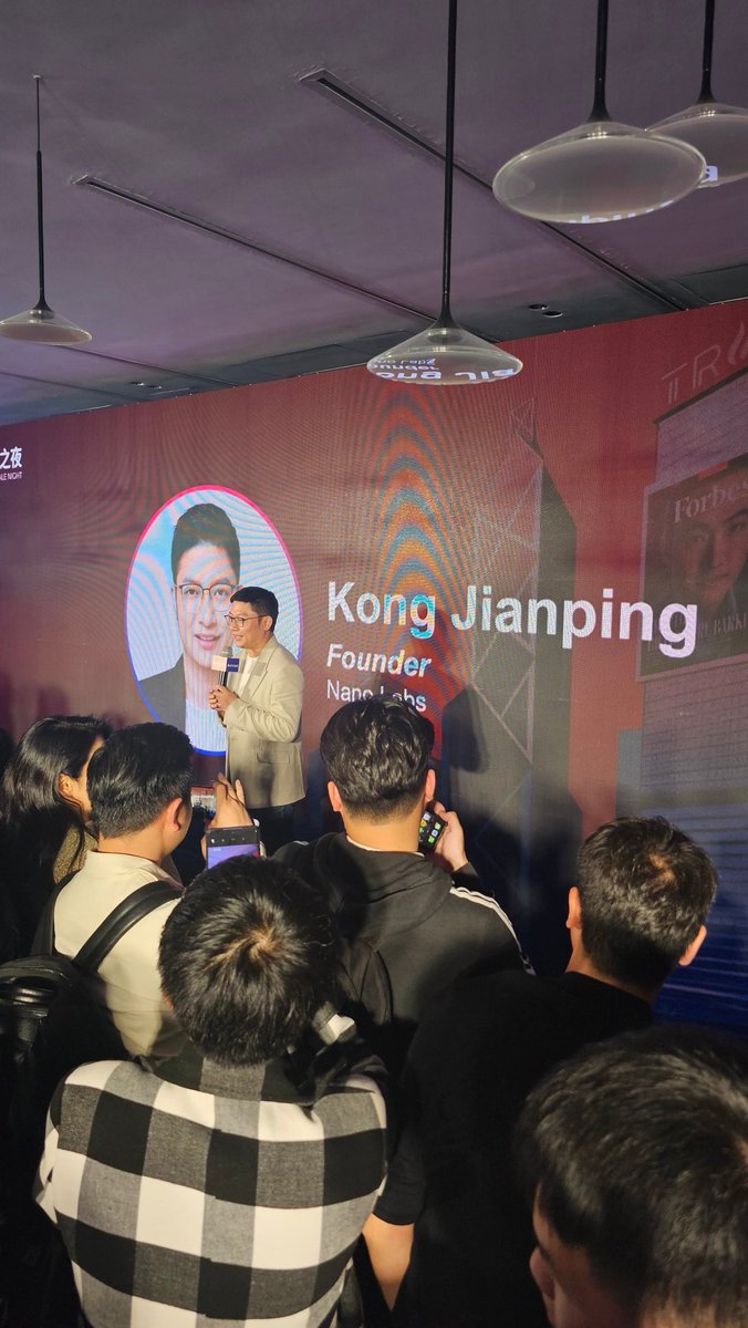 kin_ooooooooo's tweet photo. 🍌📈🚀2025🚀
#HTXDAO_TRON香港之夜和Justin一起上Forbes https://t.co/i2fKXdWGqU