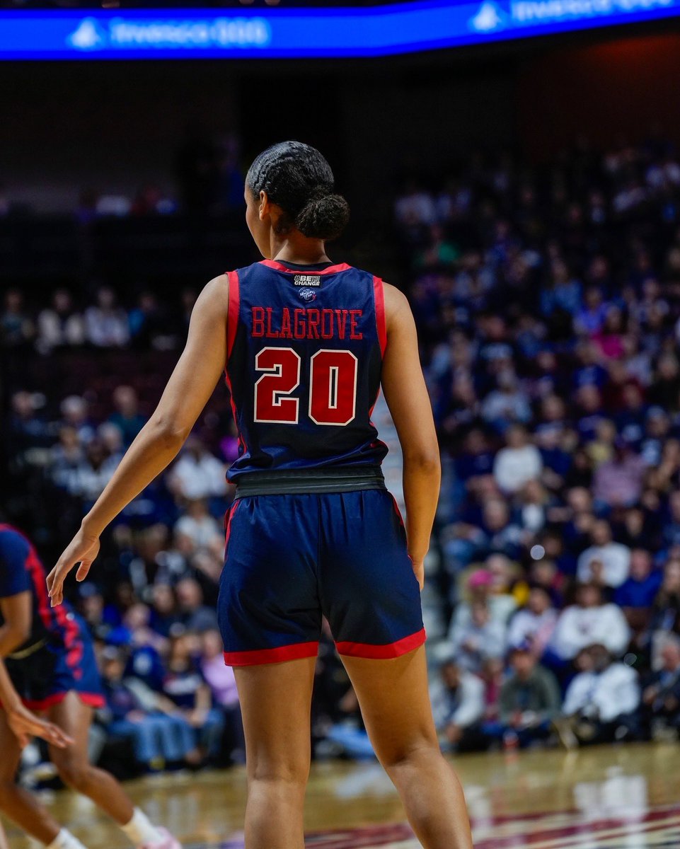 JadeBlagrove's tweet image. The end of my college basketball career. 

I had the opportunity to play at three different schools, and I’m grateful for each one. I’ve gained lifelong friendships, memories, personal growth, and two championship rings. 

Thank you to everyone who has been a part of this. ❤️🙏🏽