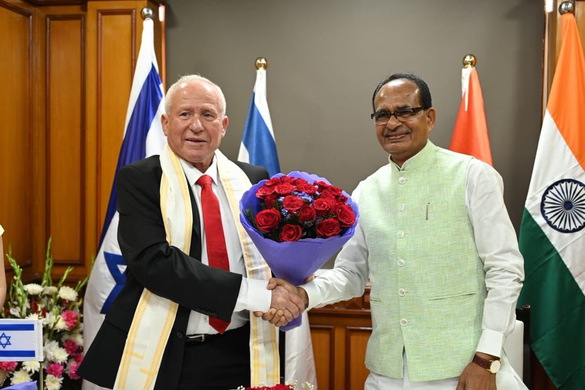 PIB India tweet media