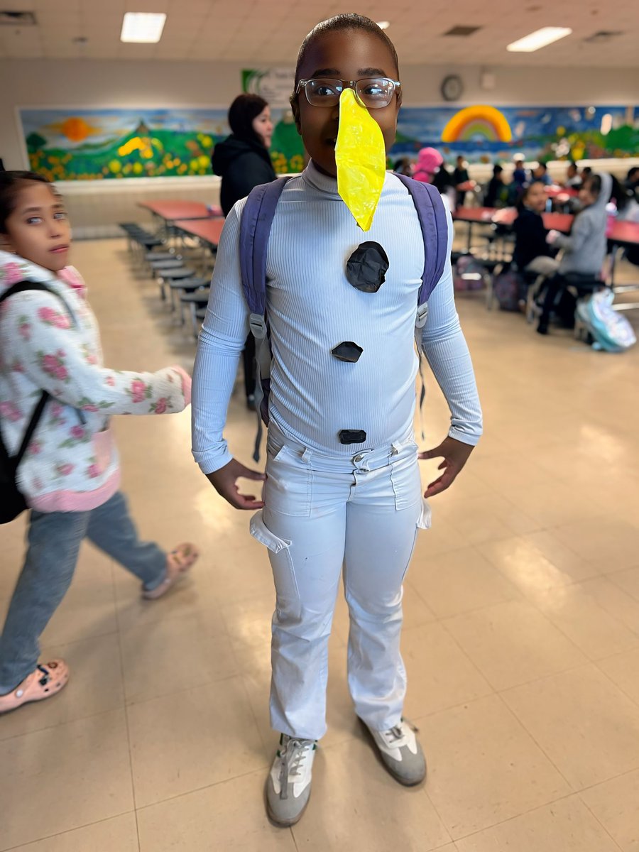 Tinsley_HISD's tweet photo. π Itβs time to sprinkle a little pixie dust and celebrate the magic of Disney β¨#staarspiritweek #disney https://t.co/C2rPMjv0bp