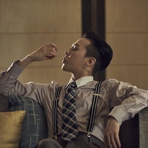 jack77765461536's tweet photo. HIM defintly #GDRAGON https://t.co/ntmb61Ky38