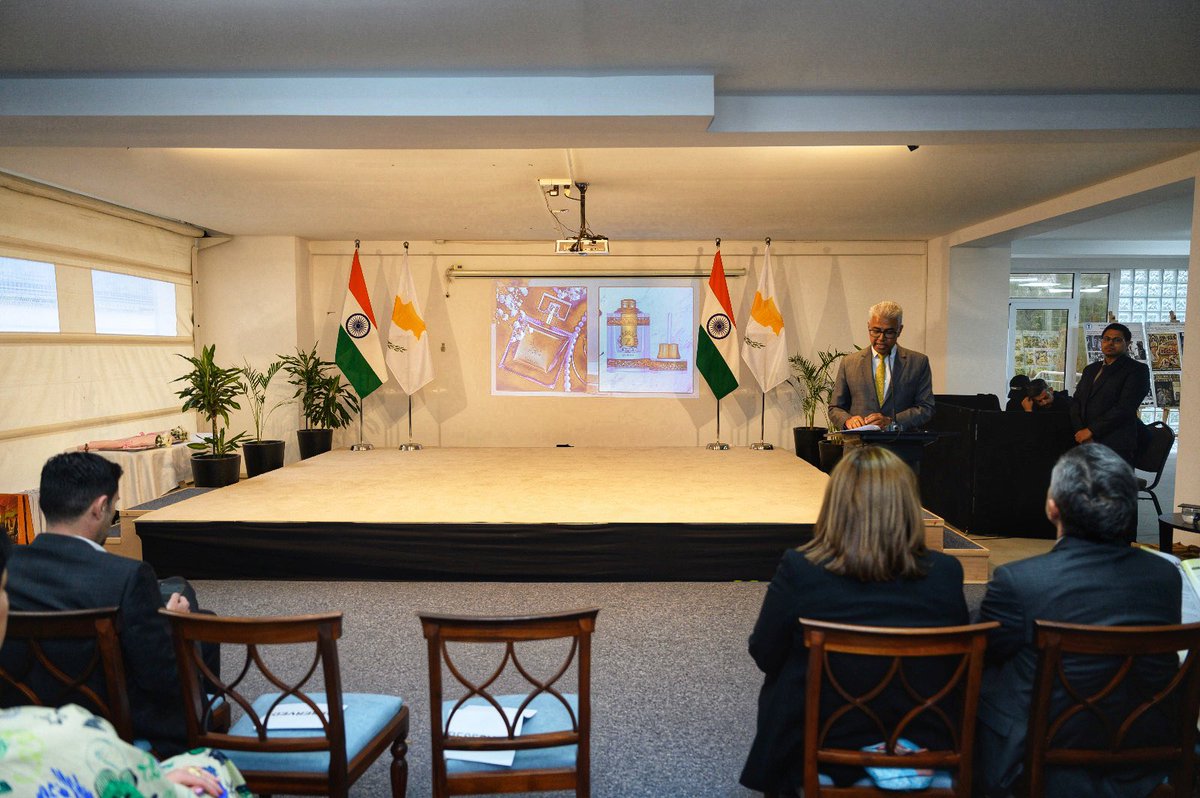 zighrana's tweet photo. We're thrilled to share our experience at the #FlavoursofBharat event hosted by the @HCI_Nicosia , celebrating India's rich heritage in the presence of High commissioner Mr. Manish @ManishGIfs
#MakeInIndia #ODOP https://t.co/Z3mya9kT0u