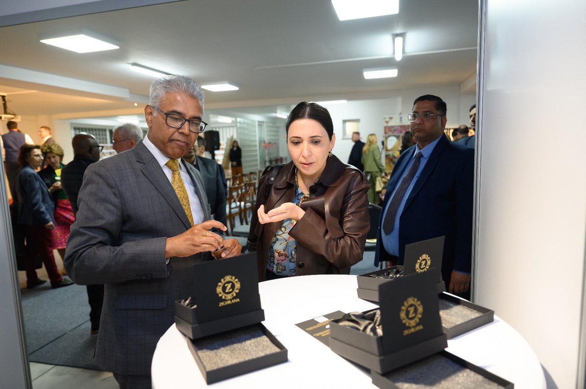 zighrana's tweet photo. We're thrilled to share our experience at the #FlavoursofBharat event hosted by the @HCI_Nicosia , celebrating India's rich heritage in the presence of High commissioner Mr. Manish @ManishGIfs
#MakeInIndia #ODOP https://t.co/Z3mya9kT0u