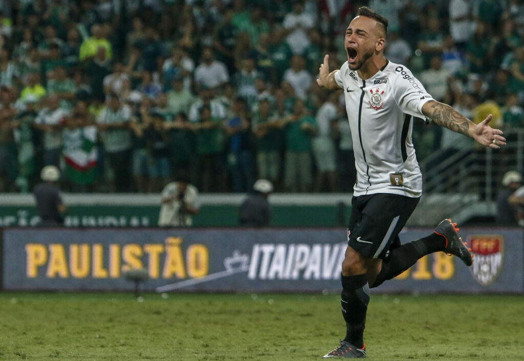 IDCorinthiana's tweet photo. HÁ EXATOS 7 ANOS!
Em 08/04/2018 o Corinthians era Campeão Paulista dentro do Allianz Parque.  

O eterno #PaulistinhaDay! https://t.co/xnkhyWnk3n