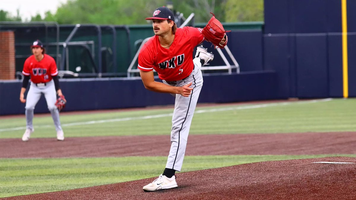 d1baseball's tweet photo. "... for a program that hasn’t reached the NCAA tournament since 2009, their situation is undoubtedly trending the right direction."

@KendallRogers highlights @WKU_Baseball following its series win at Dallas Baptist and other teams that have his attention ⤵️ https://t.co/GvYTfu8aaG