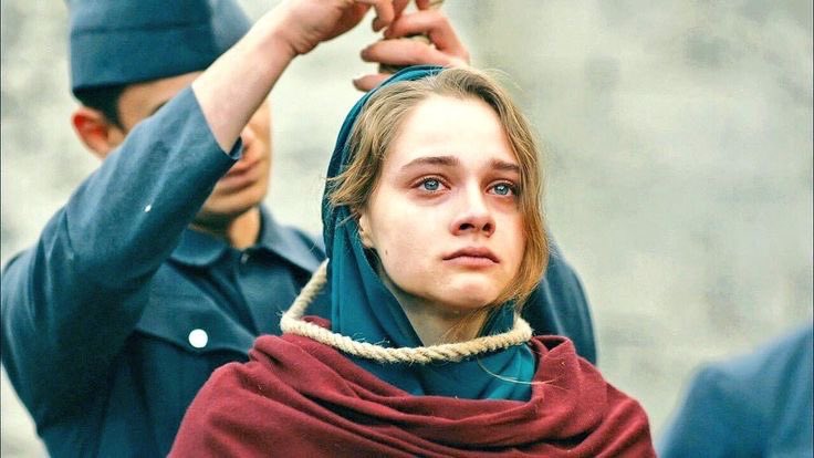 MEMLEKET MESELESİ İÇİN SİGARAYI BIRAKTIM CUNKU BİR PAKET KENDİME ÜÇ PAKET HÜKÜMETE SİGARA ALMAK İSTEMİYORUM
 meanwhile; kendimi benzettiğim kurgusal karakter