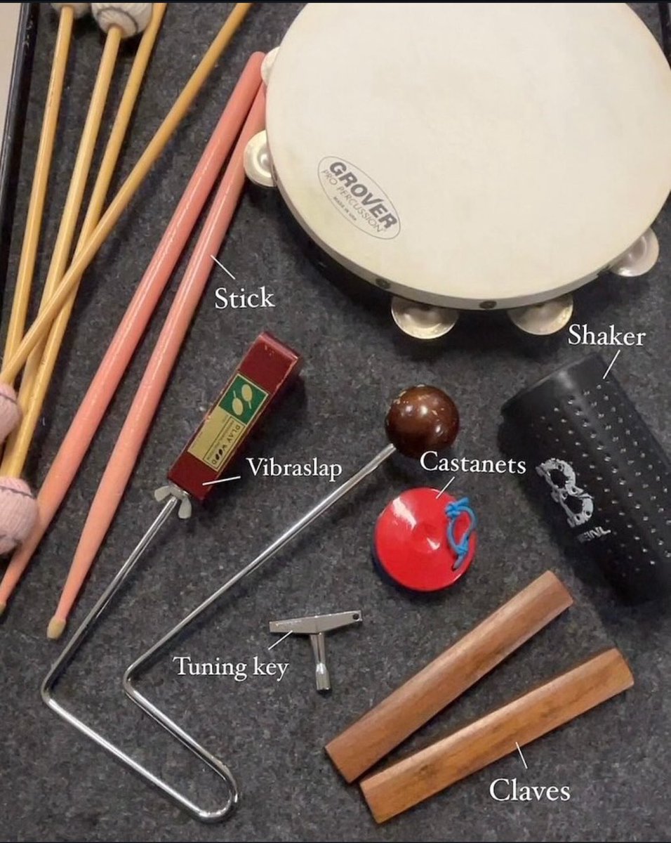 こんにちは！ パーカッションパートです！🌟🥁 私たちは2年生2人で活動