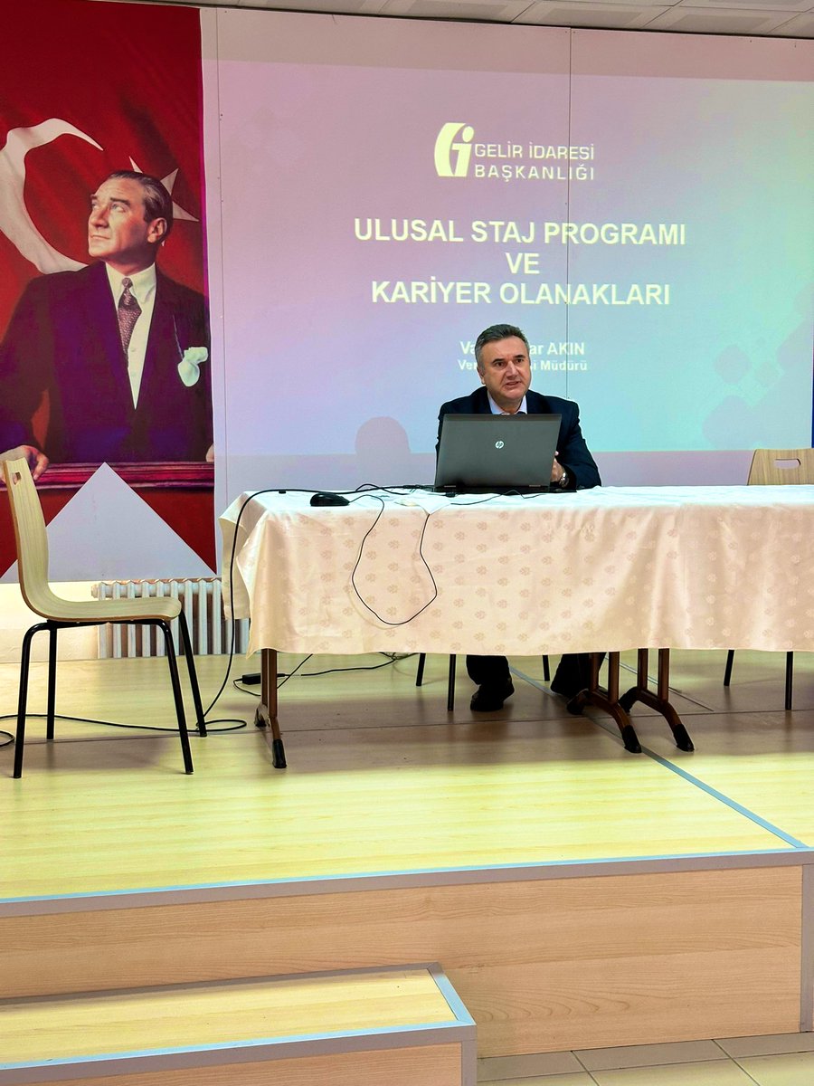 ozlemisikkdogan's tweet photo. Vergi Bilinci Semineri Selimiye Yurt Müdürlüğünde gerçekleştirildi https://t.co/BKsKoDGARX