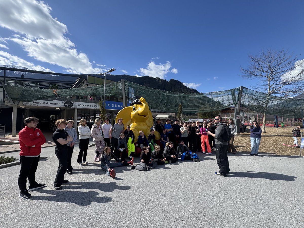 HeadmasterBBHS tweet media