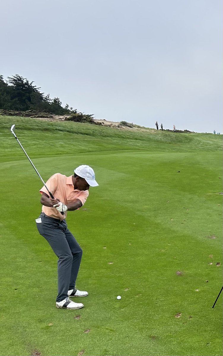 BethesdaBlazers's tweet photo. We are delighted to announce that Quentin Brooks will be signing his golf scholarship with Savannah State University on Thursday, April 16, at 11:00 AM in Bethesda’s Gym. 
 @DennisKnightSMN @AmyZimmerWJCL @Joey_B_Lamar @AndrewGortonWx @KDSportsReport @SavStateTigers https://t.co/zVsVYkelLK