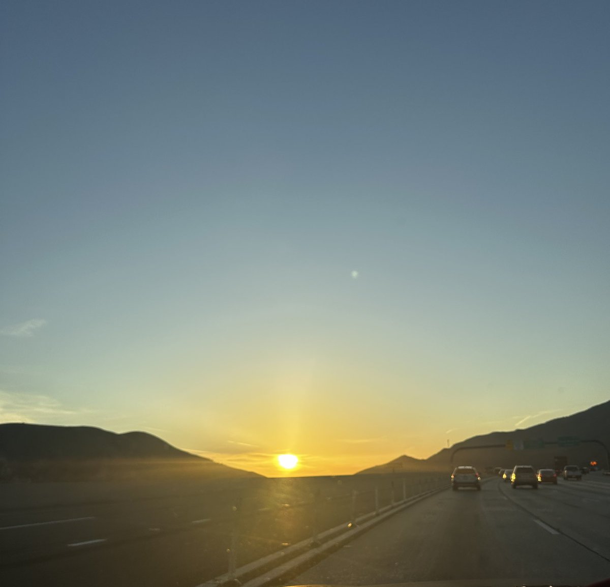 NKaravedas's tweet photo. Morning everyone...
Grateful for another day! 😎🙌🏽🙏🏽 #ThatDriveIn https://t.co/KdRUcBY2jZ