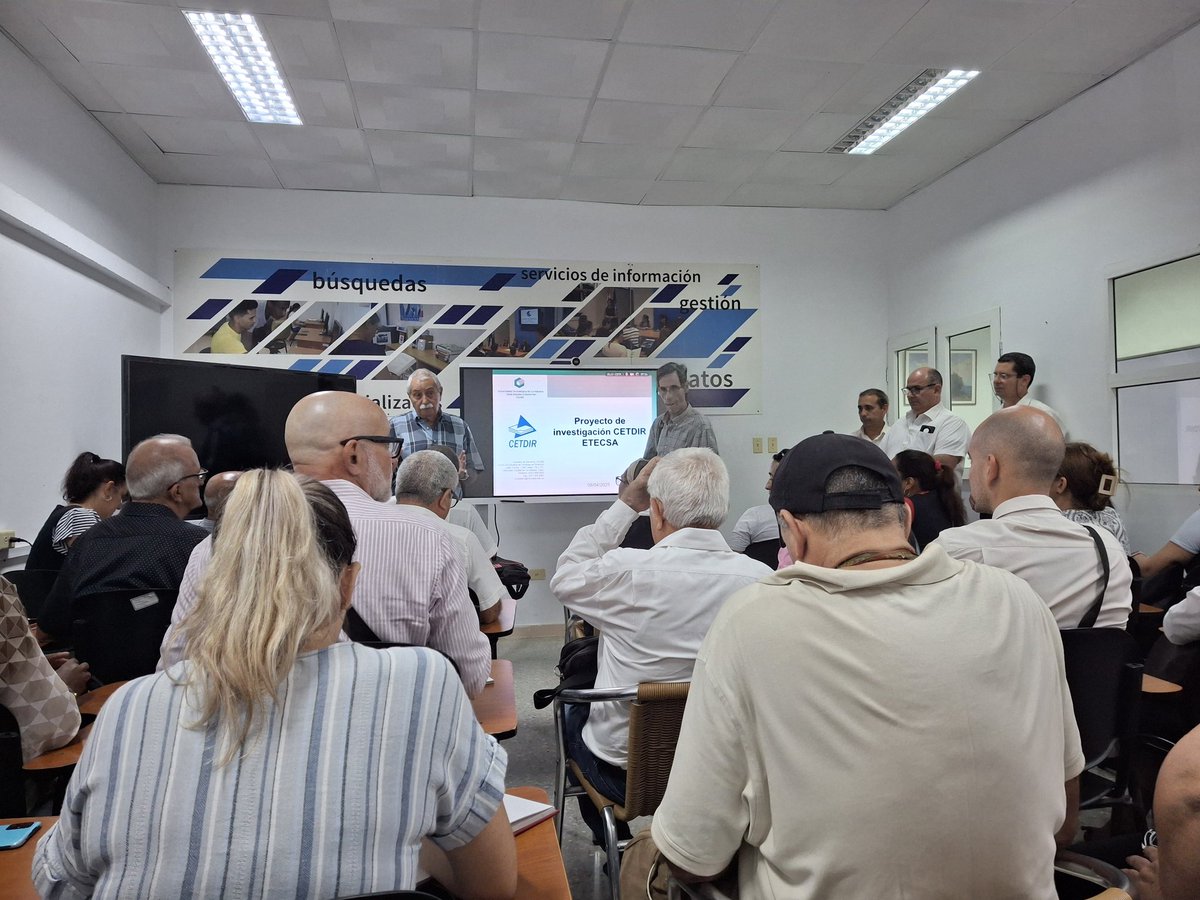 margaritaCuest7's tweet photo. Inicia maestría de Dirección en #CETDIR, continuidad del Proyecto de Investigación, jóvenes de @ETECSA_Cuba por la #Transformaci��nDigital aplicada a solución de problemas, desarrollo de capacidades de gestión para mayor eficacia y eficiencia. #JovenesDeVanguardia @etecsa_dvpe https://t.co/QCqpcm55SL