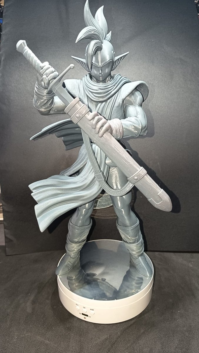 Muy buenaaas
Empezamos a pintar a Tapion.

Pasate y saluda:
kick.com/nano-astur