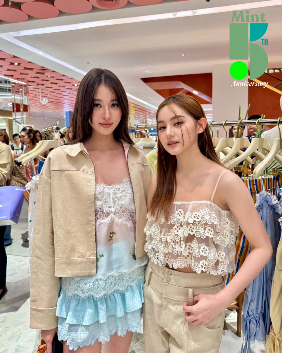 dxizlingz__'s tweet photo. OMEGA AND ALPHA HEHAHHSHAA
KLOSET SS25 X VIEWMIM
#Mimview #Viewmim https://t.co/BjEJ1sePKk