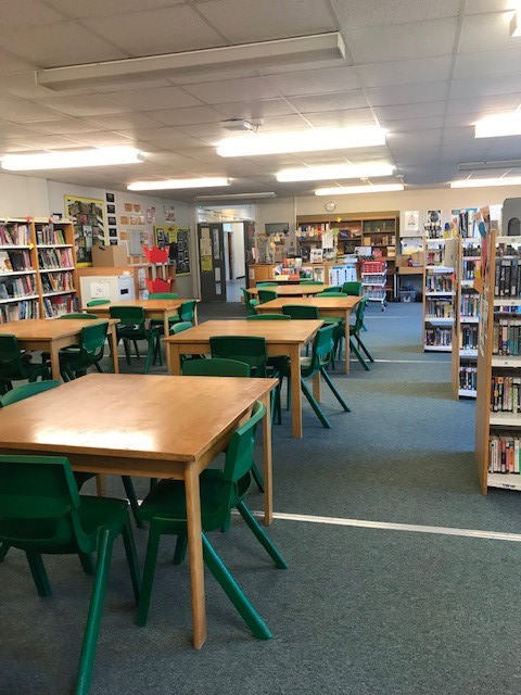 KHSchoolLibrary tweet picture
