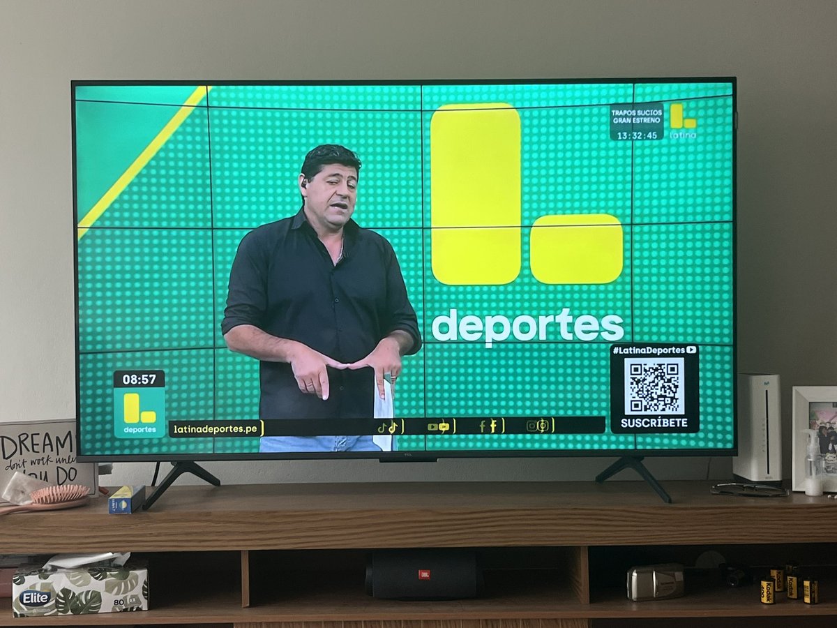 diego_algaro's tweet photo. Como que el noticiero en Latina se puso raro jajajajajajajajaja

#AlianzaLima #chechoibarra https://t.co/5nxGPXgZJh