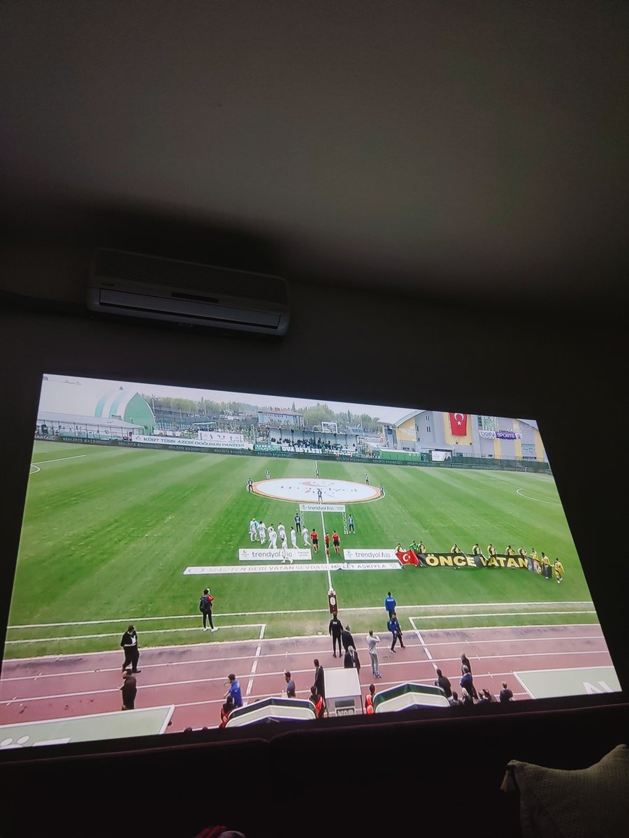 Önce Vatan Sonra Sadece İstanbulspor 💛🖤 
Başarılar Boğa