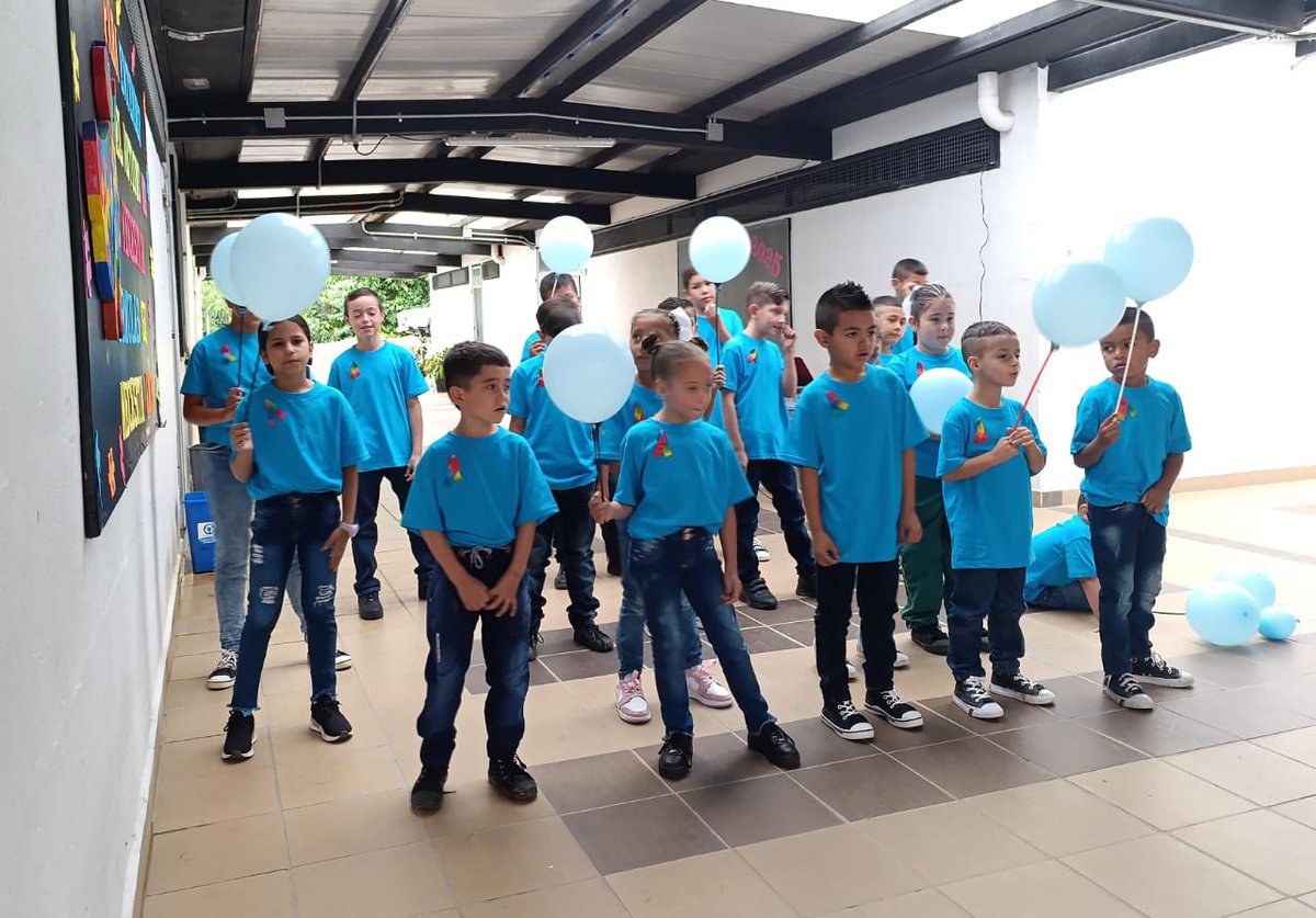 SecEducacionAnt's tweet photo. En la I.E.R Presbítero Gabriel Yepes Yepes, Sede La Primavera, del Municipio de Ebéjico, se Celebró el Día Mundial de la Concientización del Autismo con diferentes actividades. Fue un momento de hablar por la inclusión, la empatía y la comprensión. https://t.co/Q62NJvW3Q9